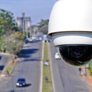 Read more about the article Sistemas de Segurança e Conectividade para Rodovias